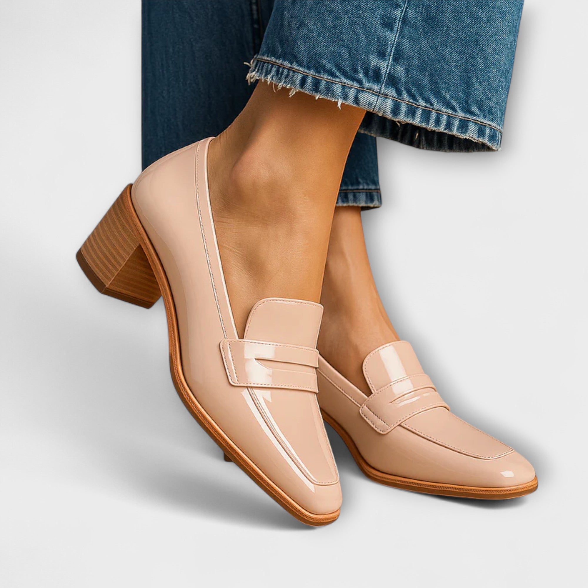 Elaine - Chic and shiny loafers for an elegant look