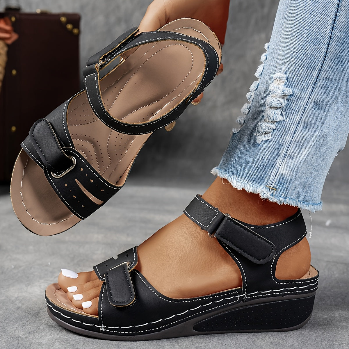 Elaya - Shock-Absorbing Orthopedic Sandals