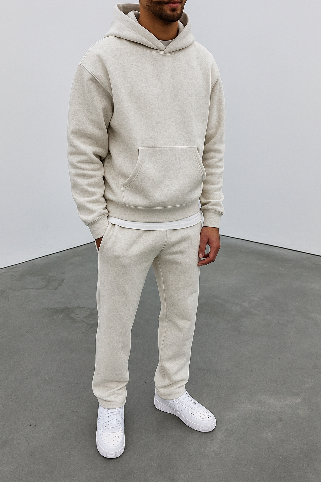 ESSENTIAL RELAXED TRACKSUIT