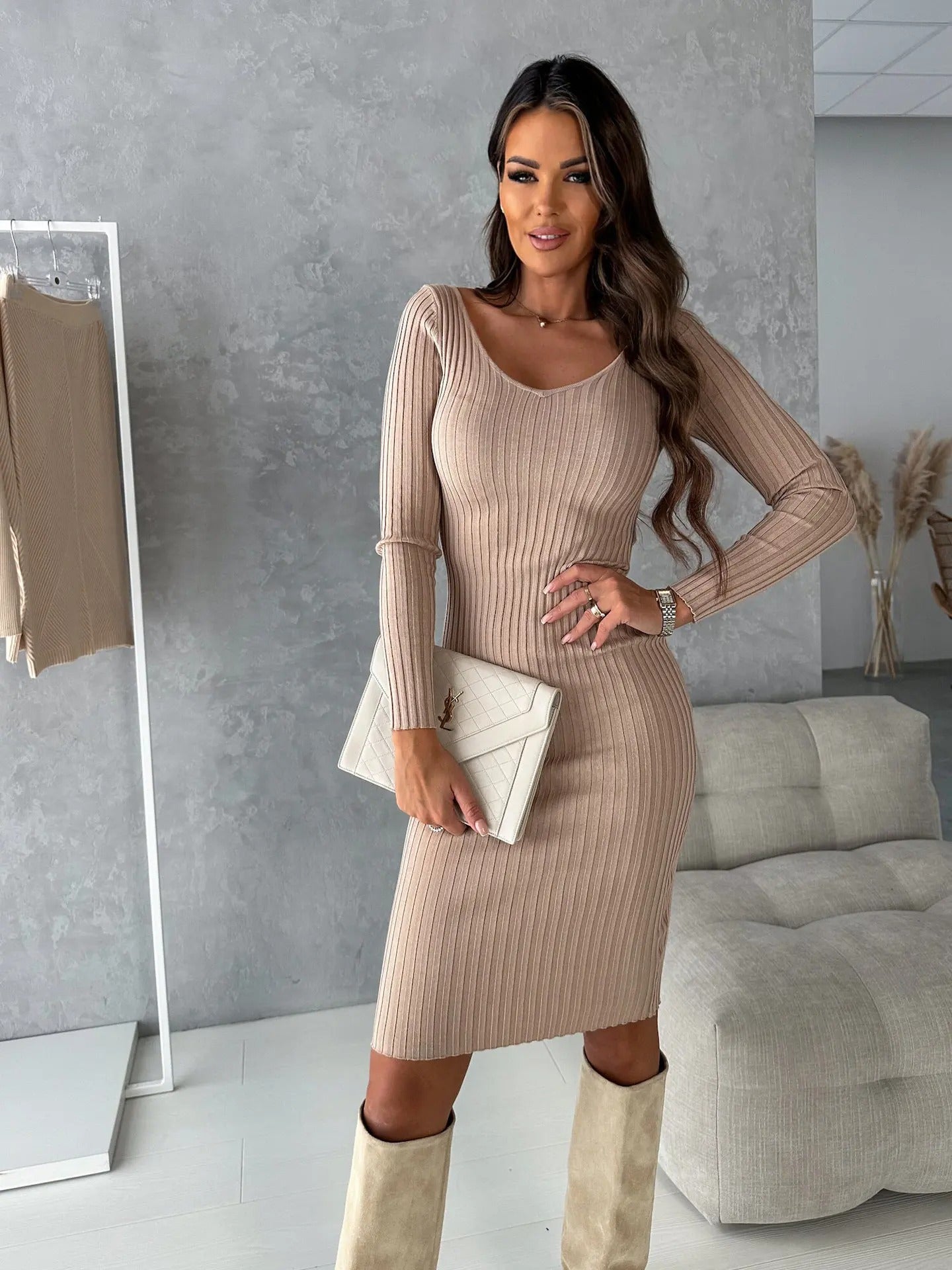 Dalia – Ribbed Sweater Dress with V-Neck